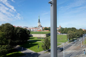 Mere Puiestee Apartment, Tallinn